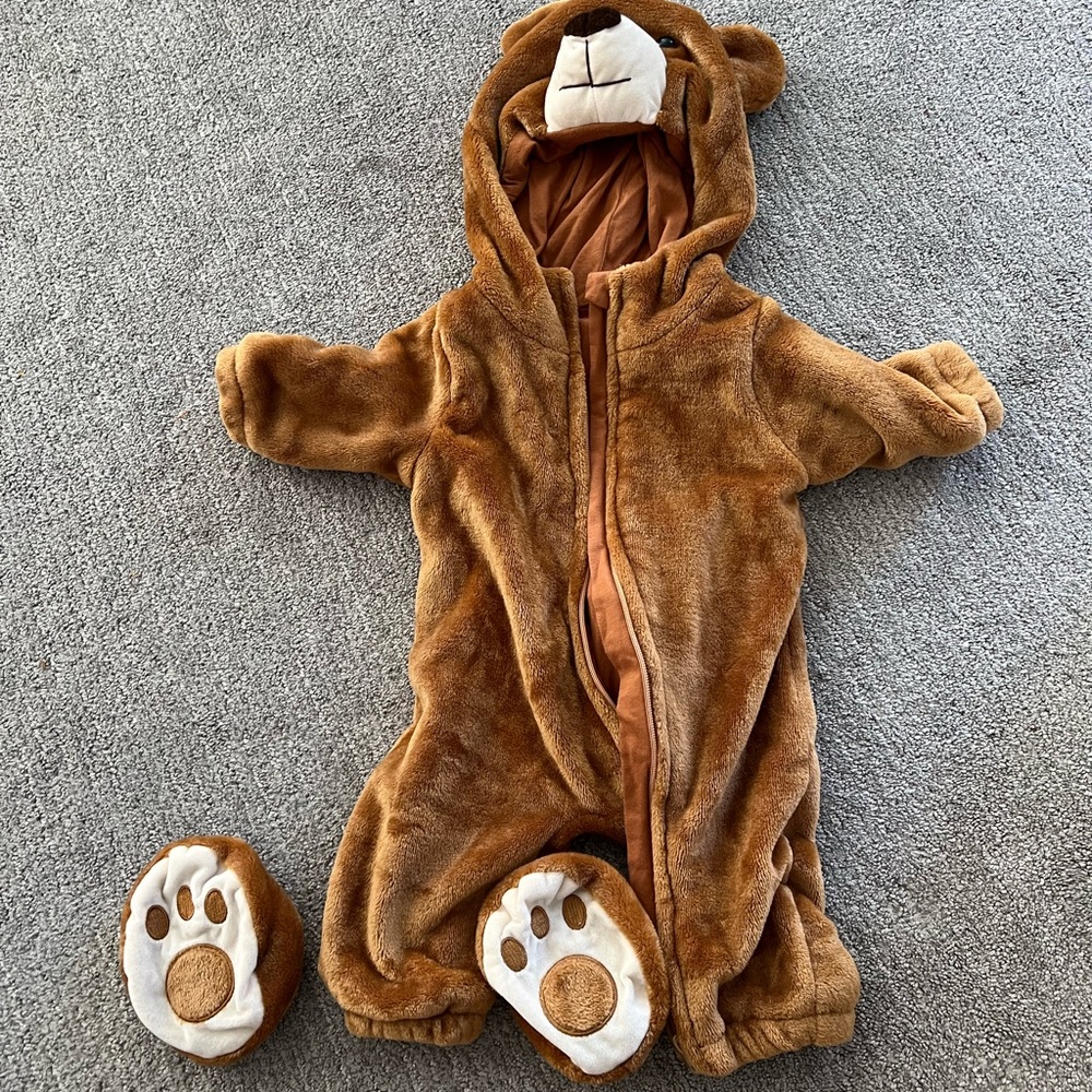 Bear costume